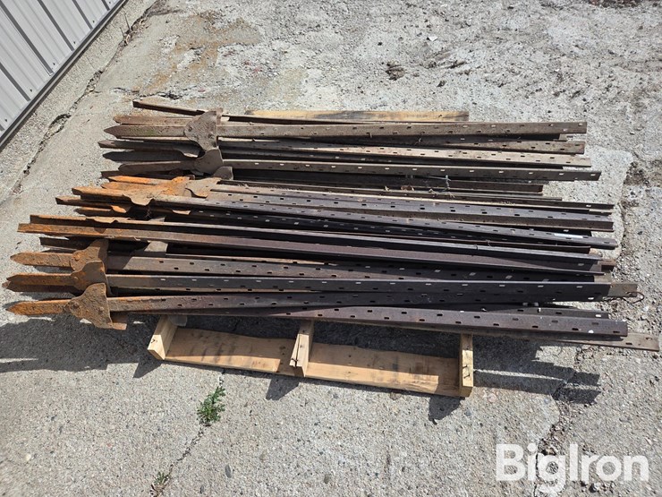 steel-t-posts-image-4