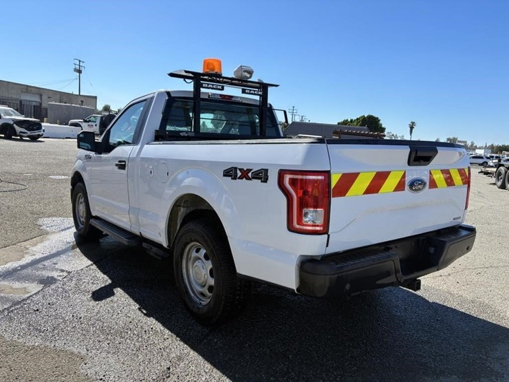 2015-ford-f150-image-4