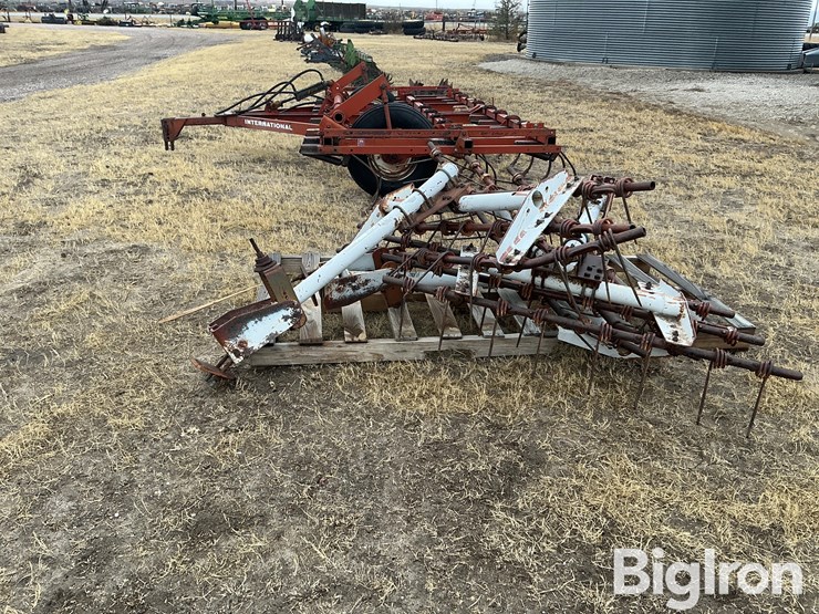 international-4500-image-8