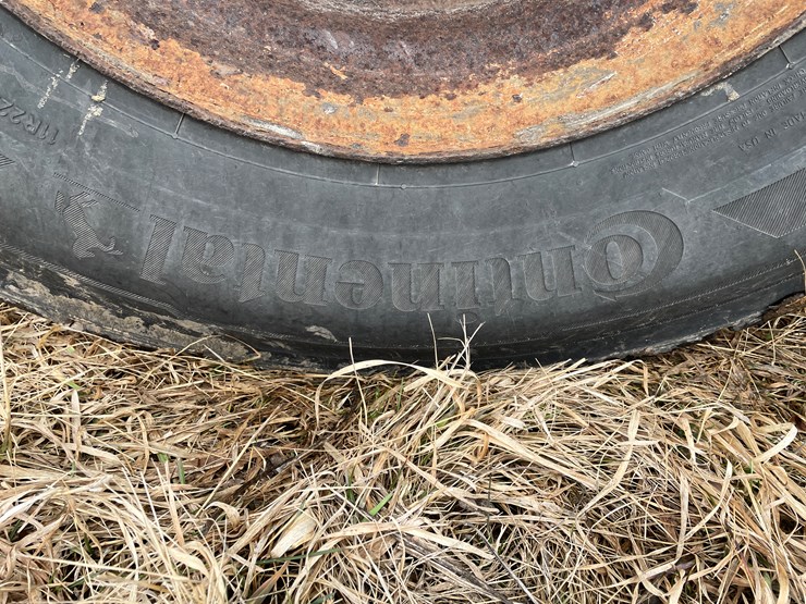 #113-•-1982-international-1754-single-axle-grain-truck-(has-wi-title)-image-70