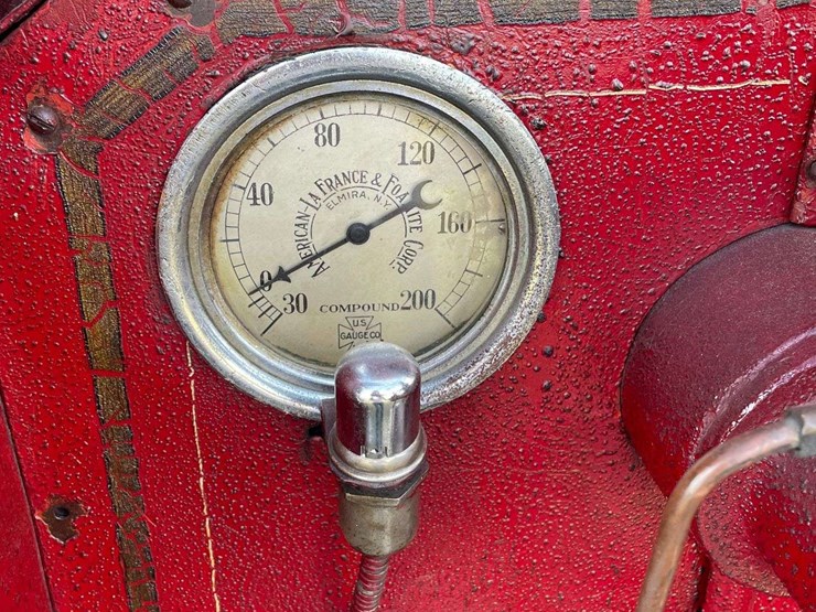 1917-american-la-france-firetruck-image-46