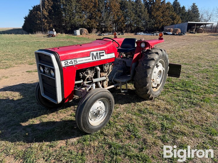 1978-massey-ferguson-245-image-1