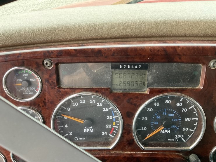 2019-bobcat-s70-image-9