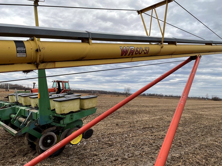 #117-•-westfield-6"-x-51'-wr60-51-grain-auger-image-13