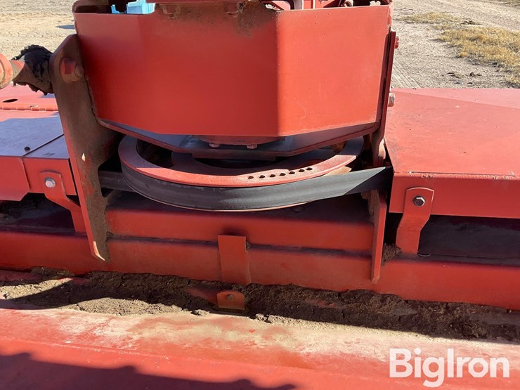 hesston-1340-image-20