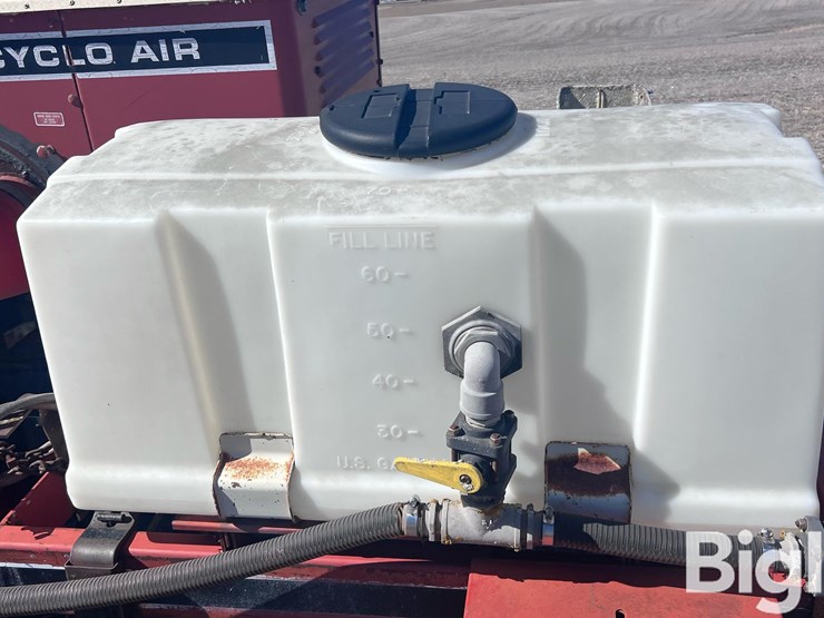 international-800-image-17