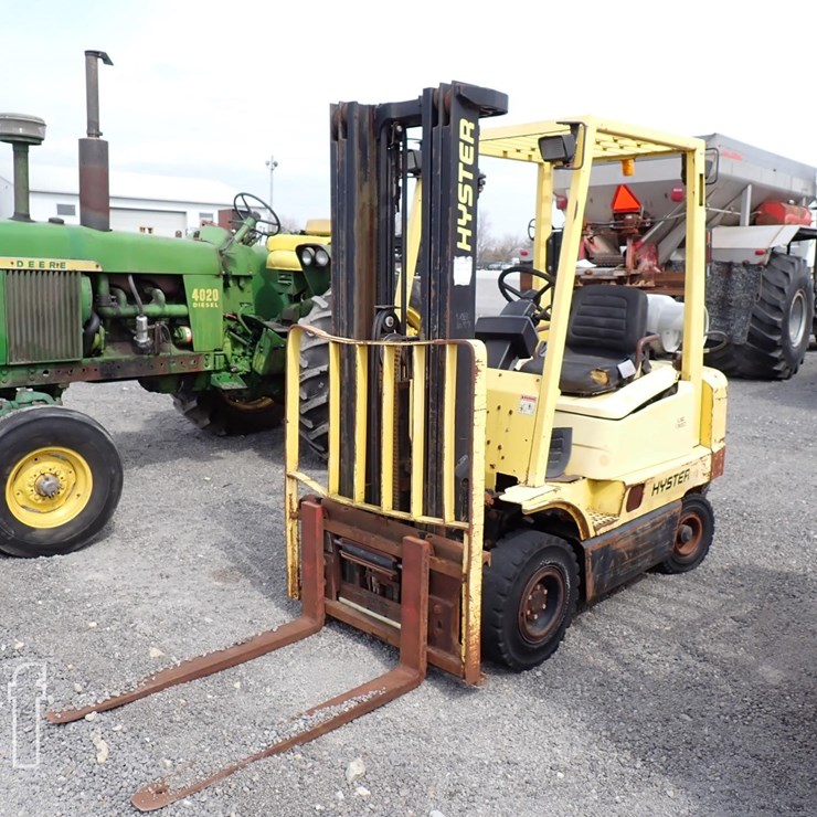 HYSTER 40 FORKLIFT 3847