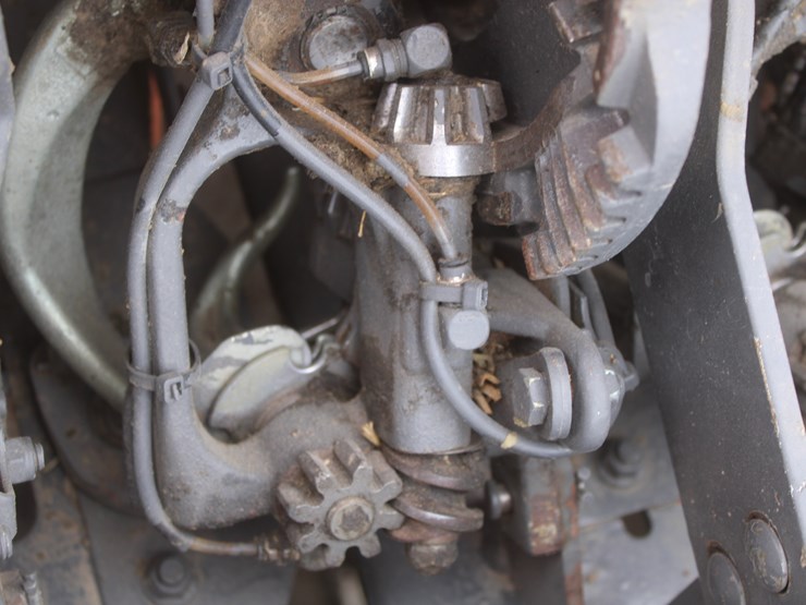 2010-agco-2170-image-55