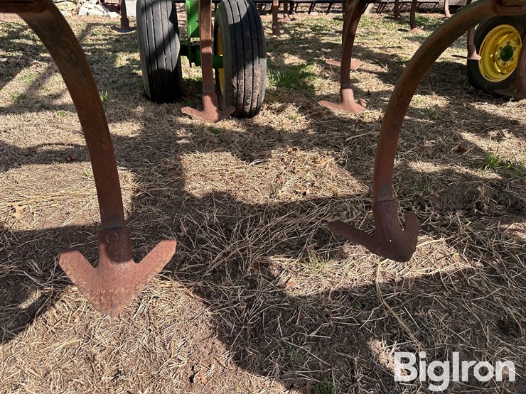 2008-john-deere-2210-image-13