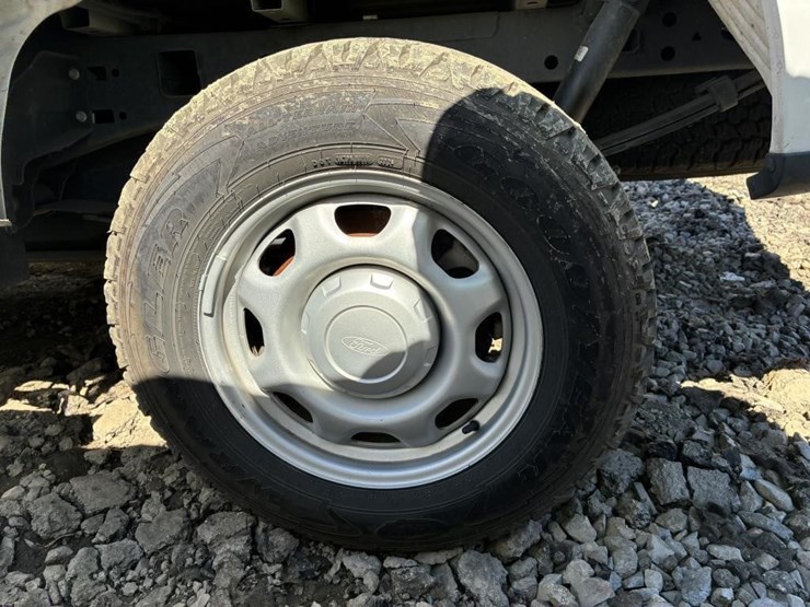 2020-ford-f150-image-5