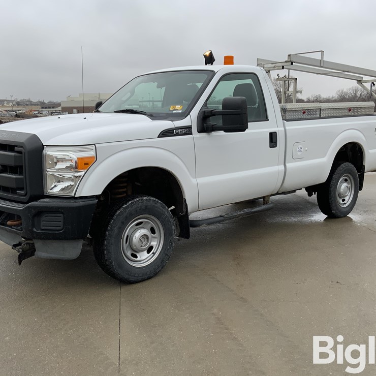 2013 FORD F250 XL