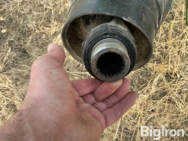 2005-john-deere-567-image-11