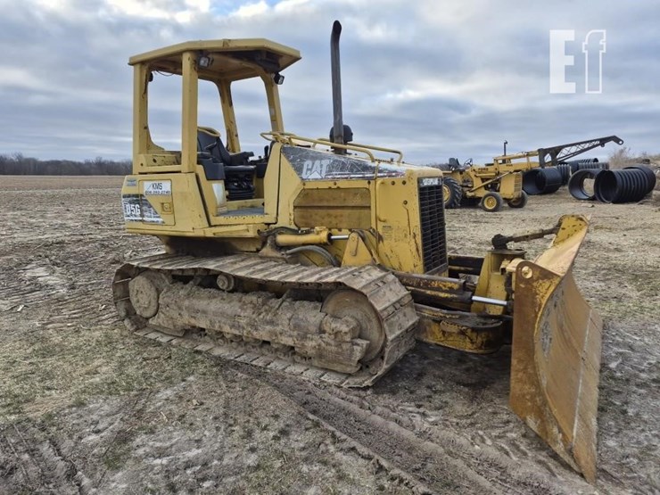 2002-caterpillar-d5g-image-6