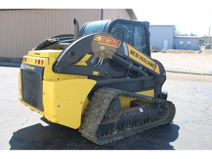 2021-new-holland-c332-image-6