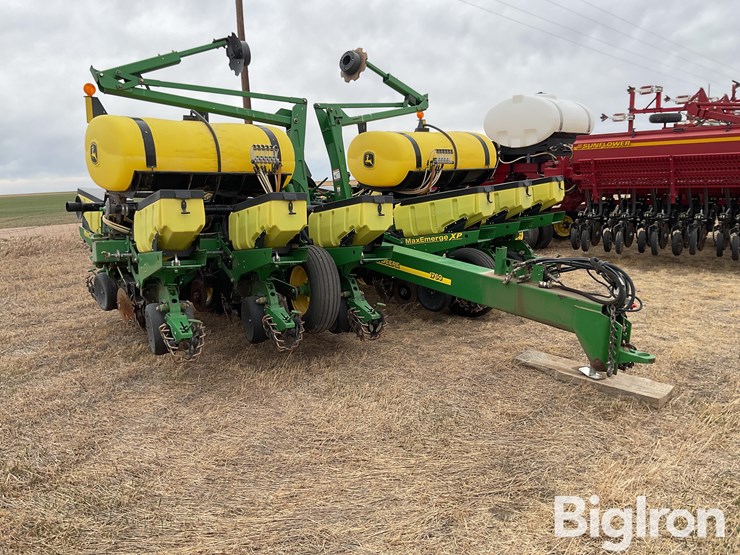 john-deere-1760-image-3