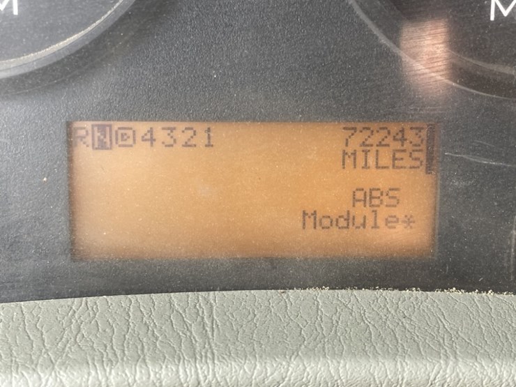 2008-international-7500-t/a-fuel-&-lube-truck-image-33