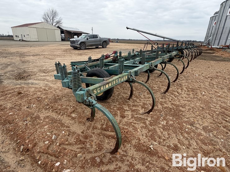 john-deere-100-image-7