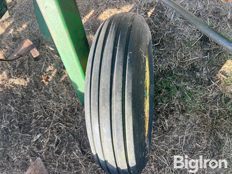 john-deere-1000-image-19