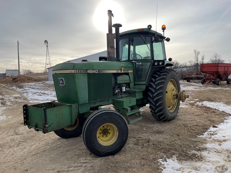 john-deere-4840-image-1