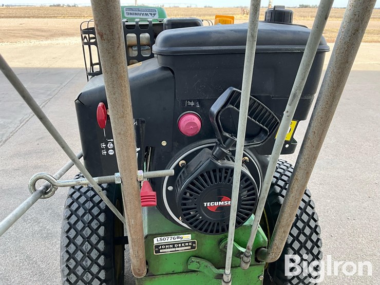 john-deere-726-image-9