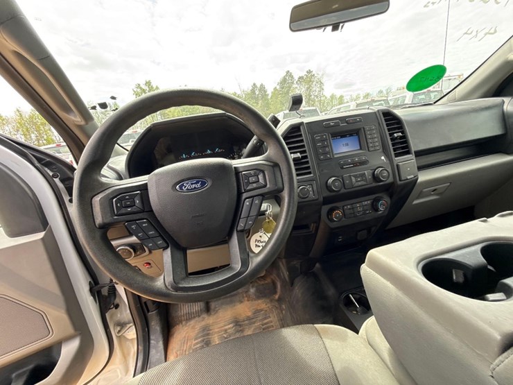 2019-ford-f150-xl-image-14