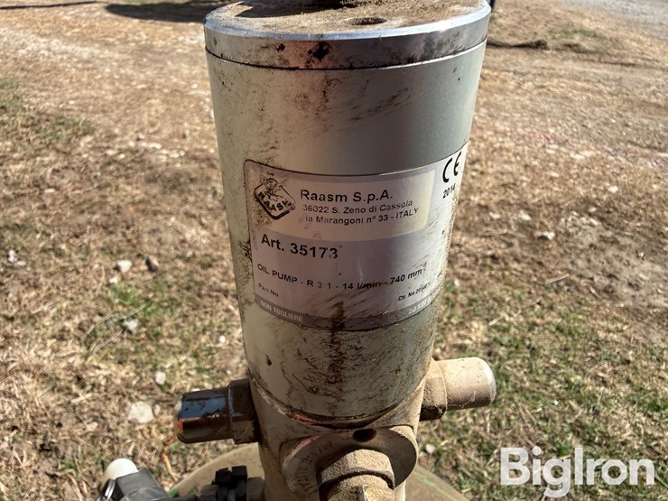 diamond-selection-5265-portable-oil-dispensing-system-image-11