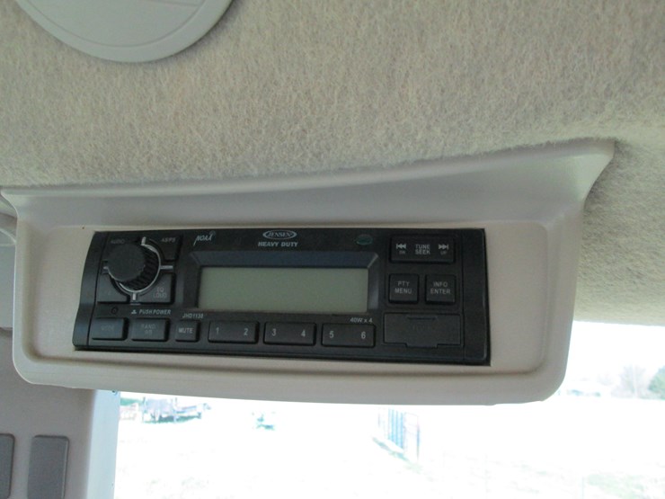 john-deere-5075e-image-45