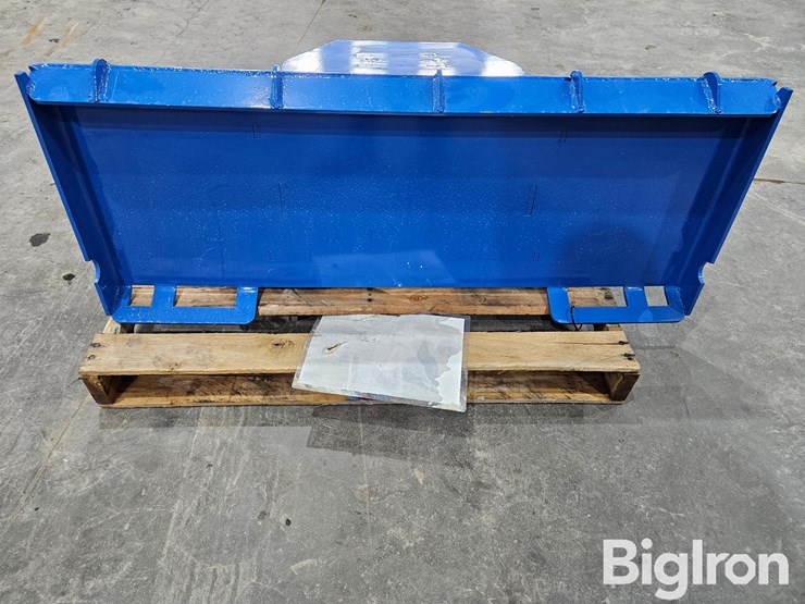 2025-massey-ferguson-730-image-10