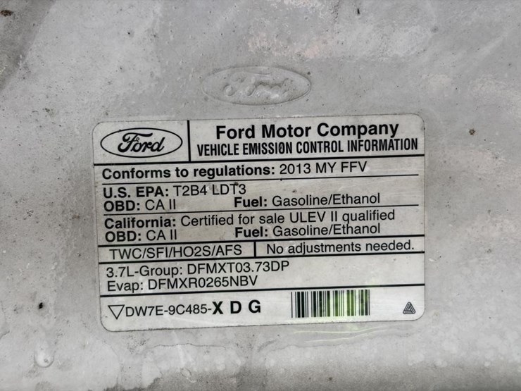 2013-ford-f150-xl-image-8