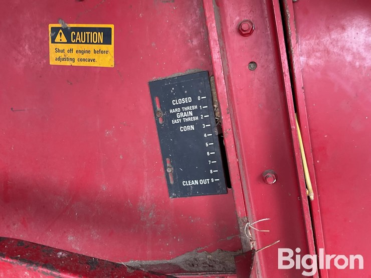 1990-case-ih-1660-image-18