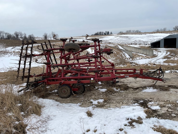 international-4800-image-3