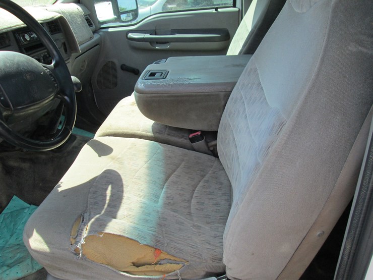 1999-ford-f350-image-29