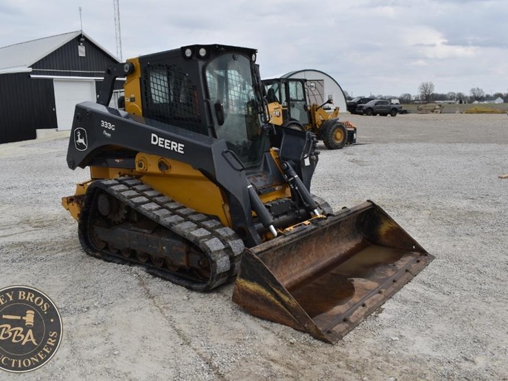 2023-deere-333g-image-10