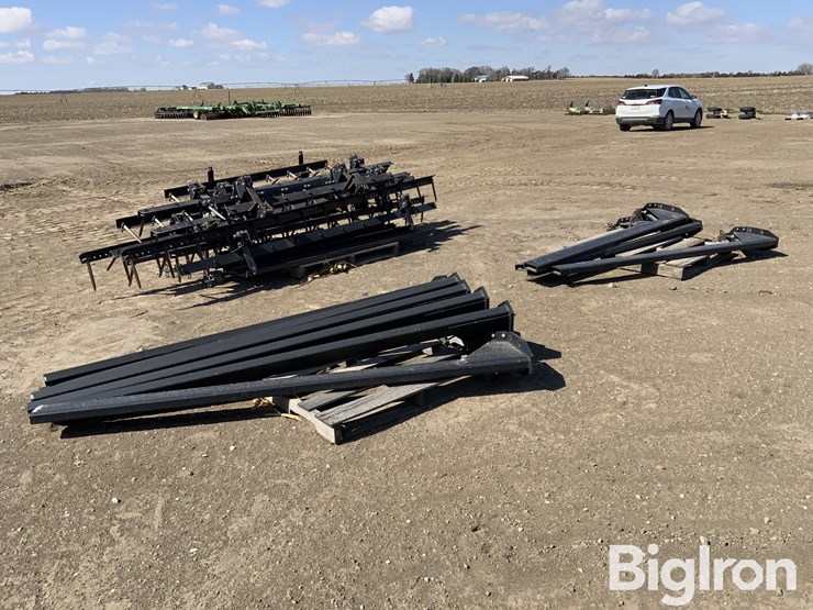 john-deere-2310-image-7