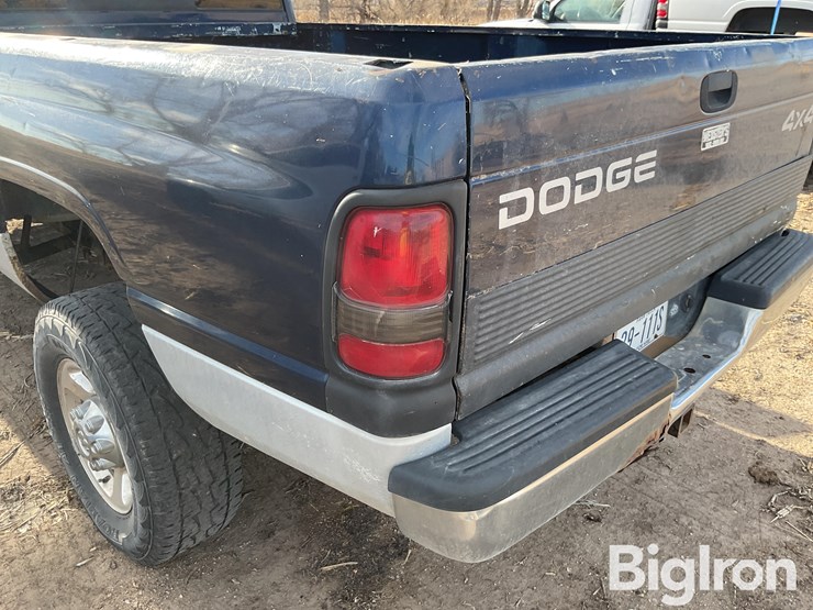 2001-dodge-ram-2500-image-17