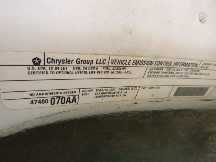 2014-dodge-1500-image-26