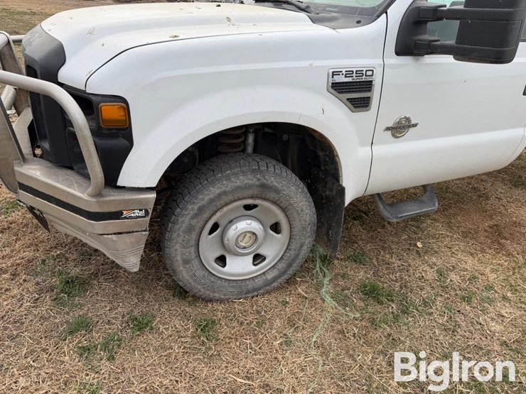 2009-ford-f250-image-11