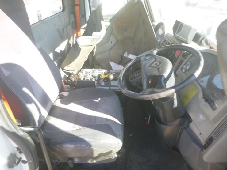 2014-international-4300-image-13