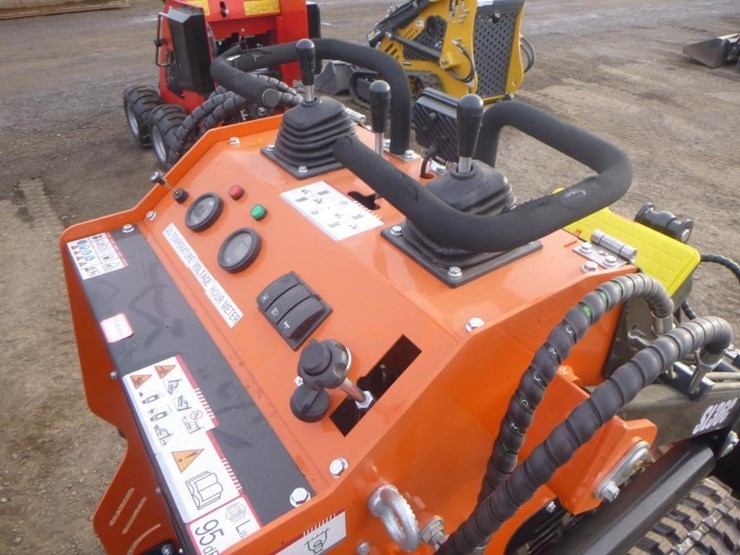 2026-sdlool-sl36c-skid-steer-track-loader-image-15