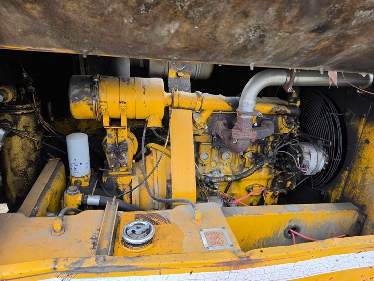 --leroi-185-air-compressor-image-7