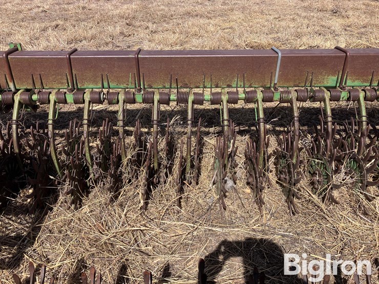 john-deere-400-image-11