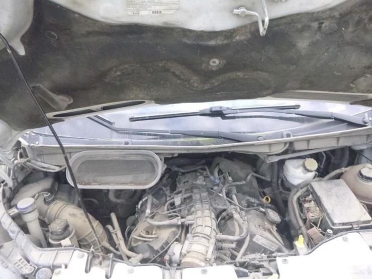 2017-ford-transit-image-14