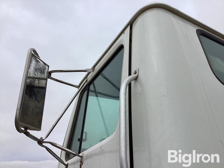 1997-international-2554-image-17