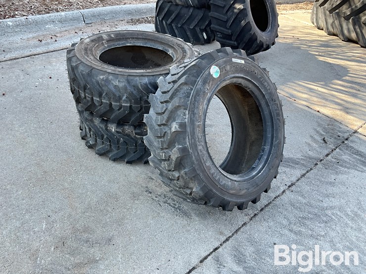 carlisle-10-16.5-nhs-trac-chief-tires-image-3