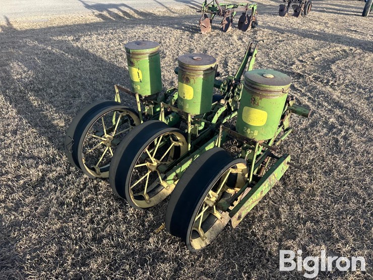 john-deere-24-image-5