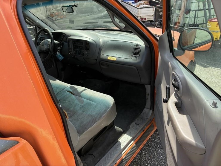 2000-ford-f150-image-9