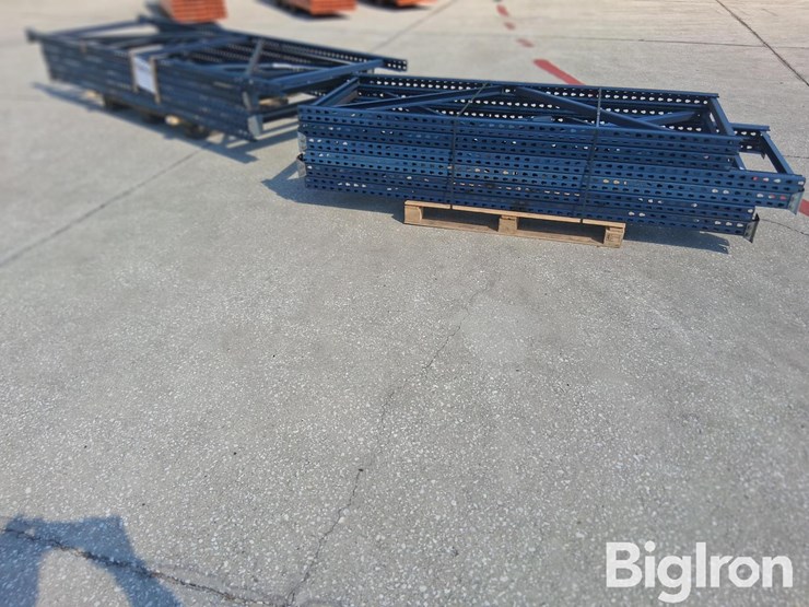 pallet-rack-uprights-image-2