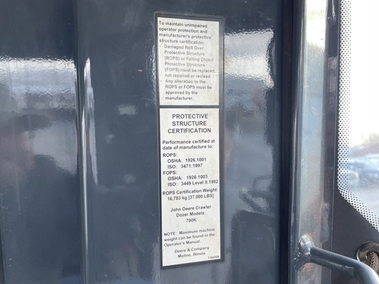 2013-deere-700k-lgp-image-39
