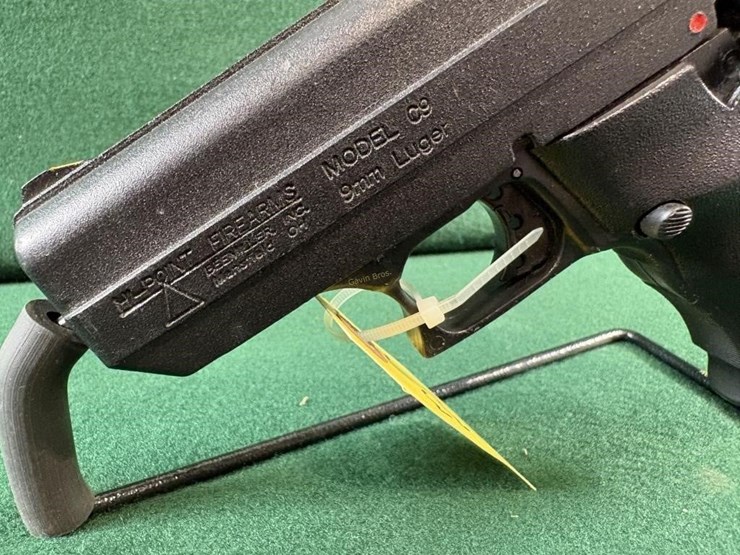 hi-point-mdl.c9-9mm-luger-pistol-image-8