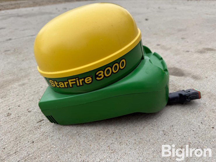 john-deere-3000-image-4